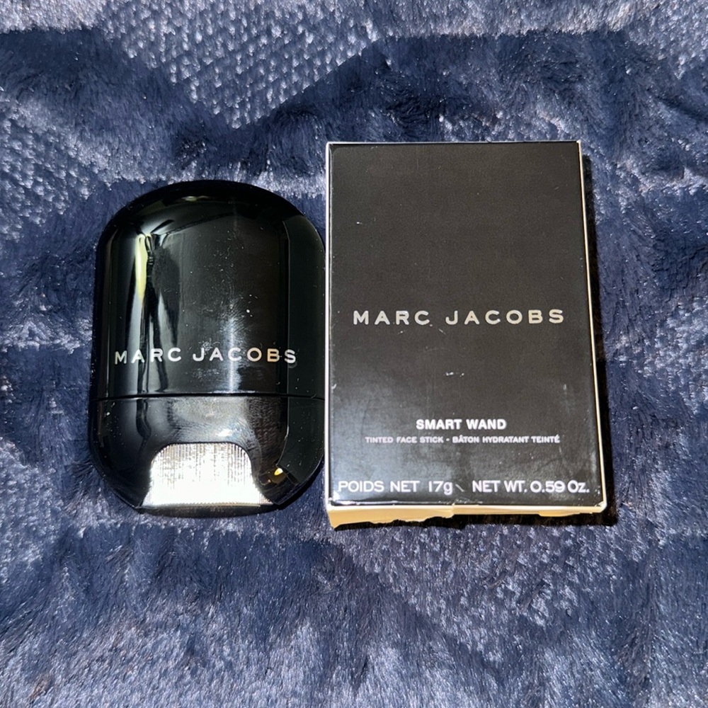 MARC JACOBS-NIB